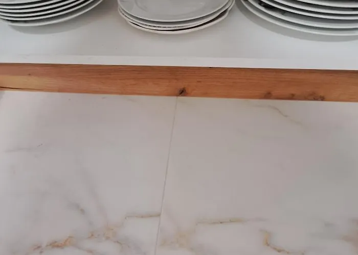 Dzejda アパート ノヴィ・パザル