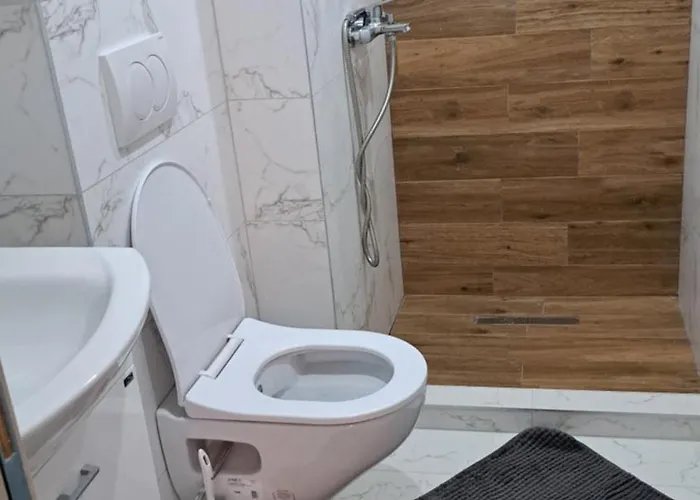 Dzejda アパート *